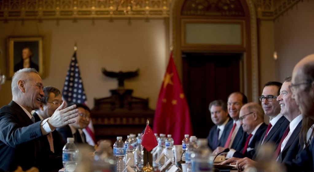 SHBA dhe Kina pritet t'i japin fund luftës tregtare 