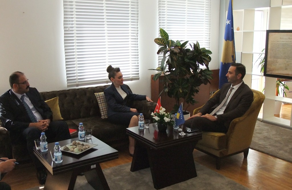 Turqia do të vazhdojë të mbështes zhvillimin ekonomik të Kosovës