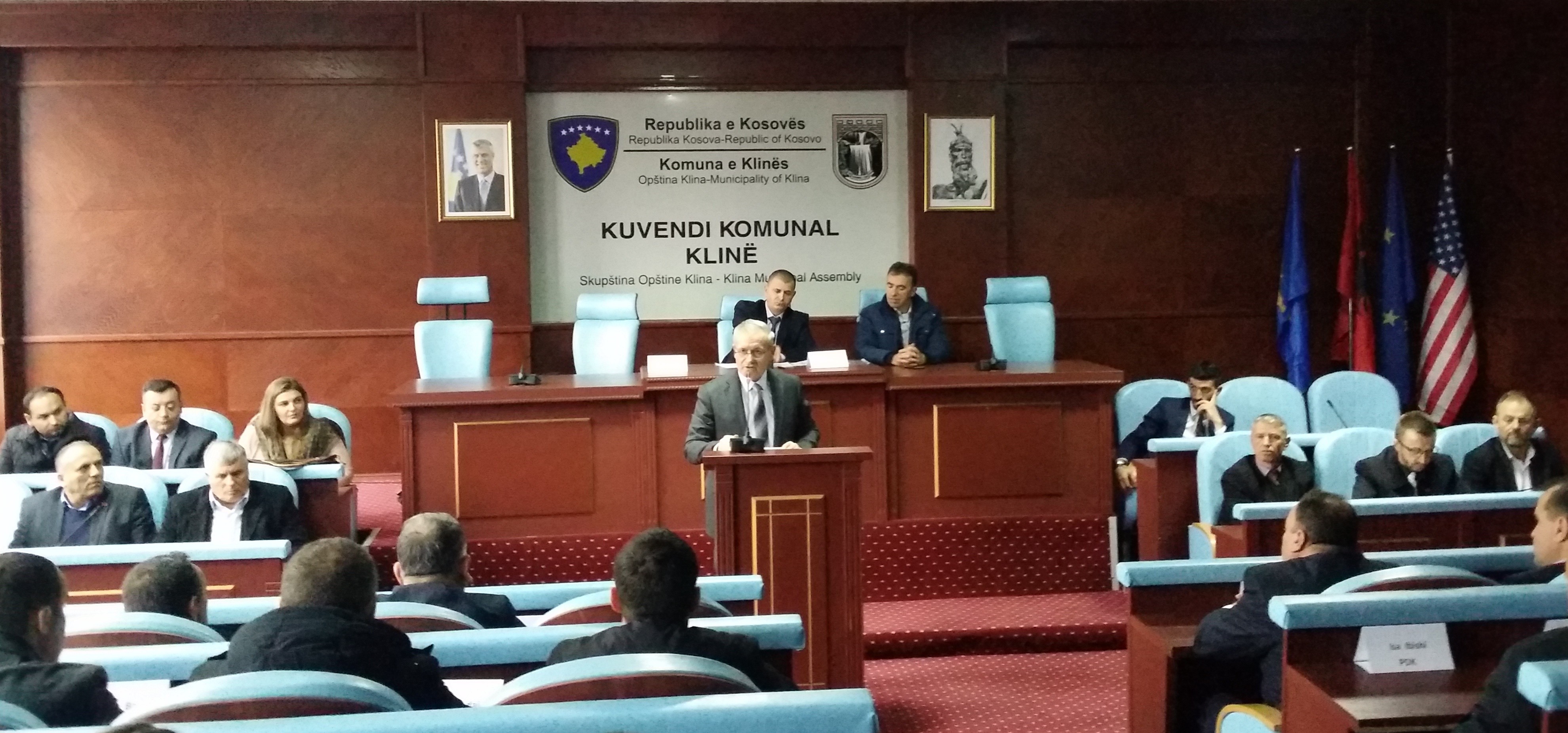Emërohen drejtorët e rinj në Komunën e Klinës