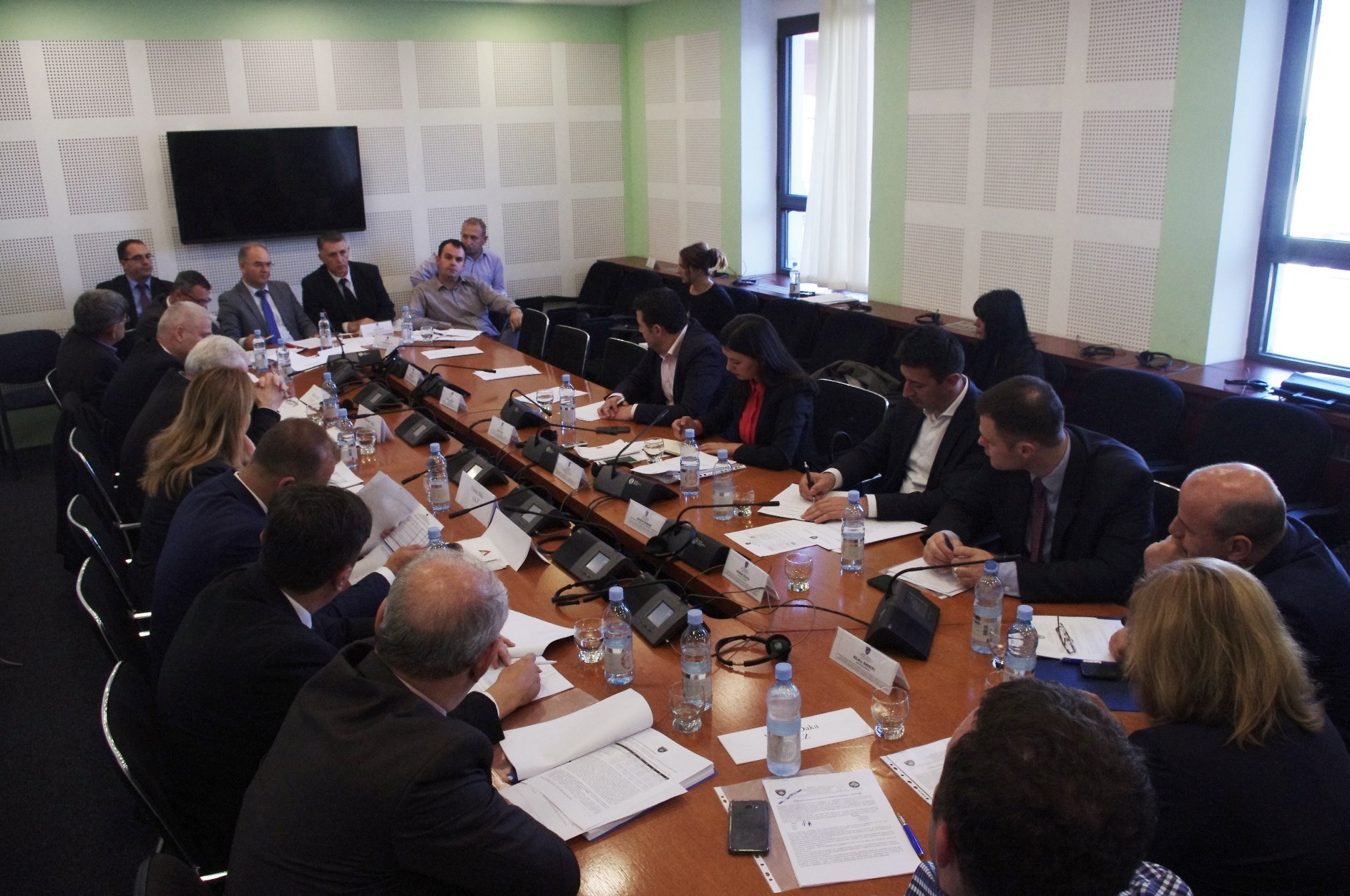 Komisionët përkrahin ndryshimin e Ligjit për Buxhetin  