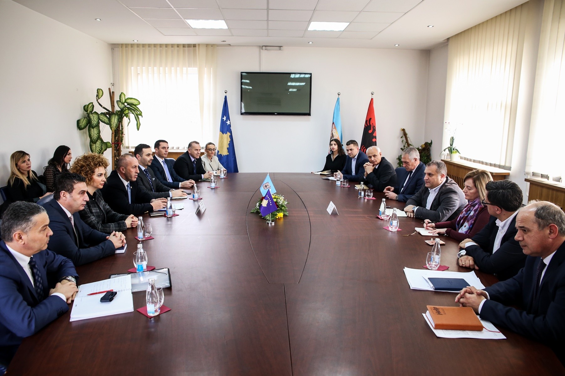 Një pjesë e administratës shtetërore do te zhvendoset në periferi të qytetit