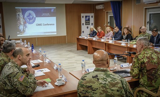 Mhahet konferenca e parë e bashkëpunimit civil dhe ushtarak te KFOR-it