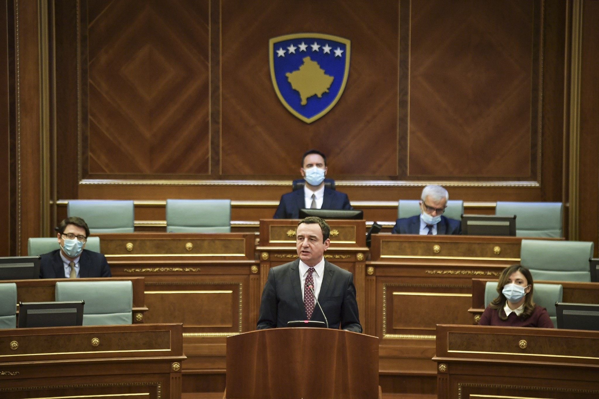 Miratohet rezoluta kundër mbajtjes së referendumit të Serbisë në Kosovë  
