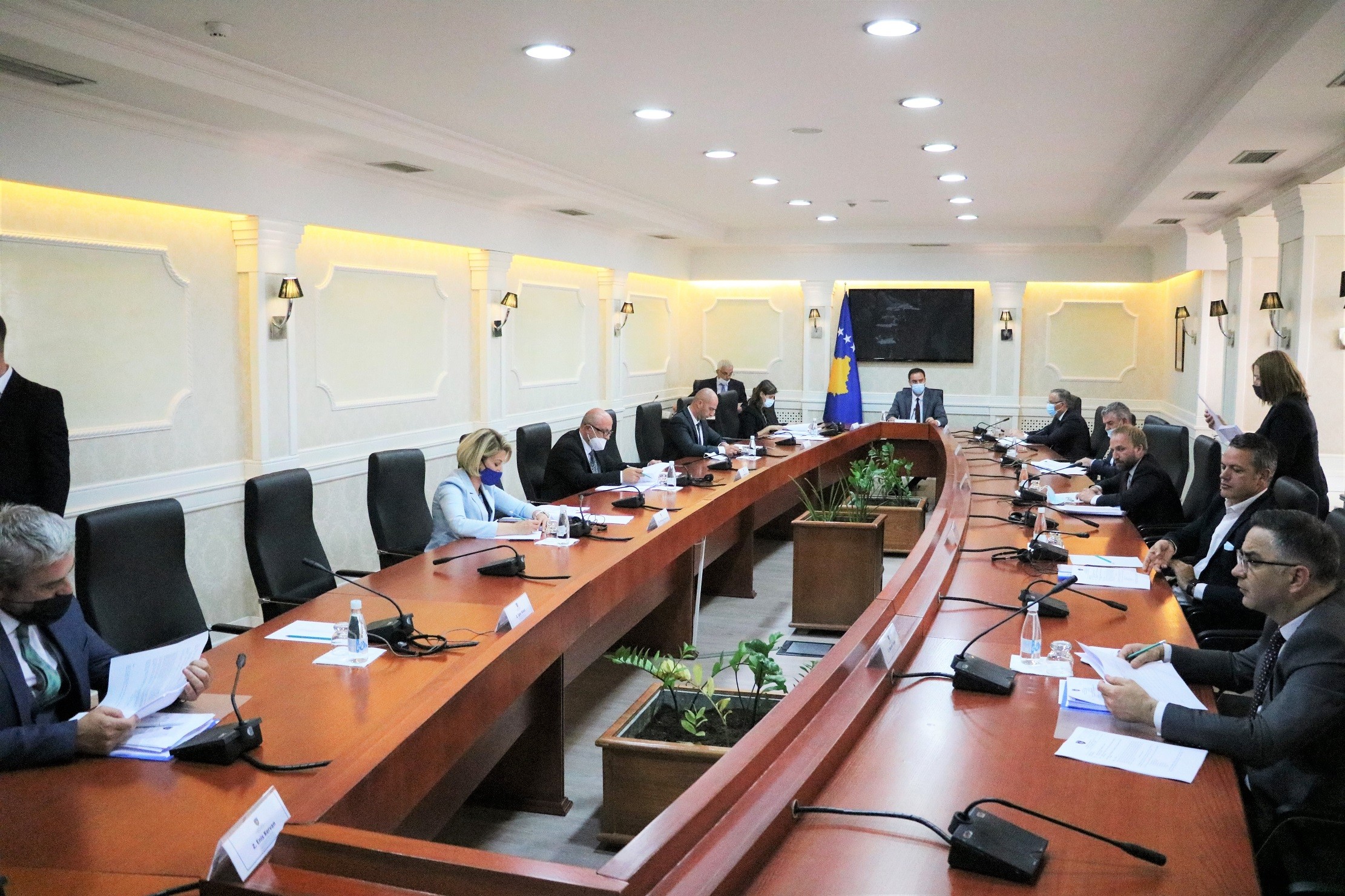 Kuvendi të enjten mban seancë plenare, në interpelancë ministri Murati