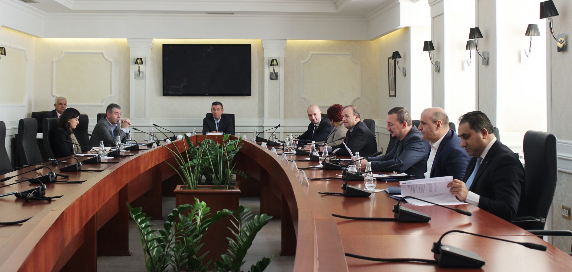 Kuvendi nesër në seancë të jashtëzakonshme për ndotjen alarmante të ajrit