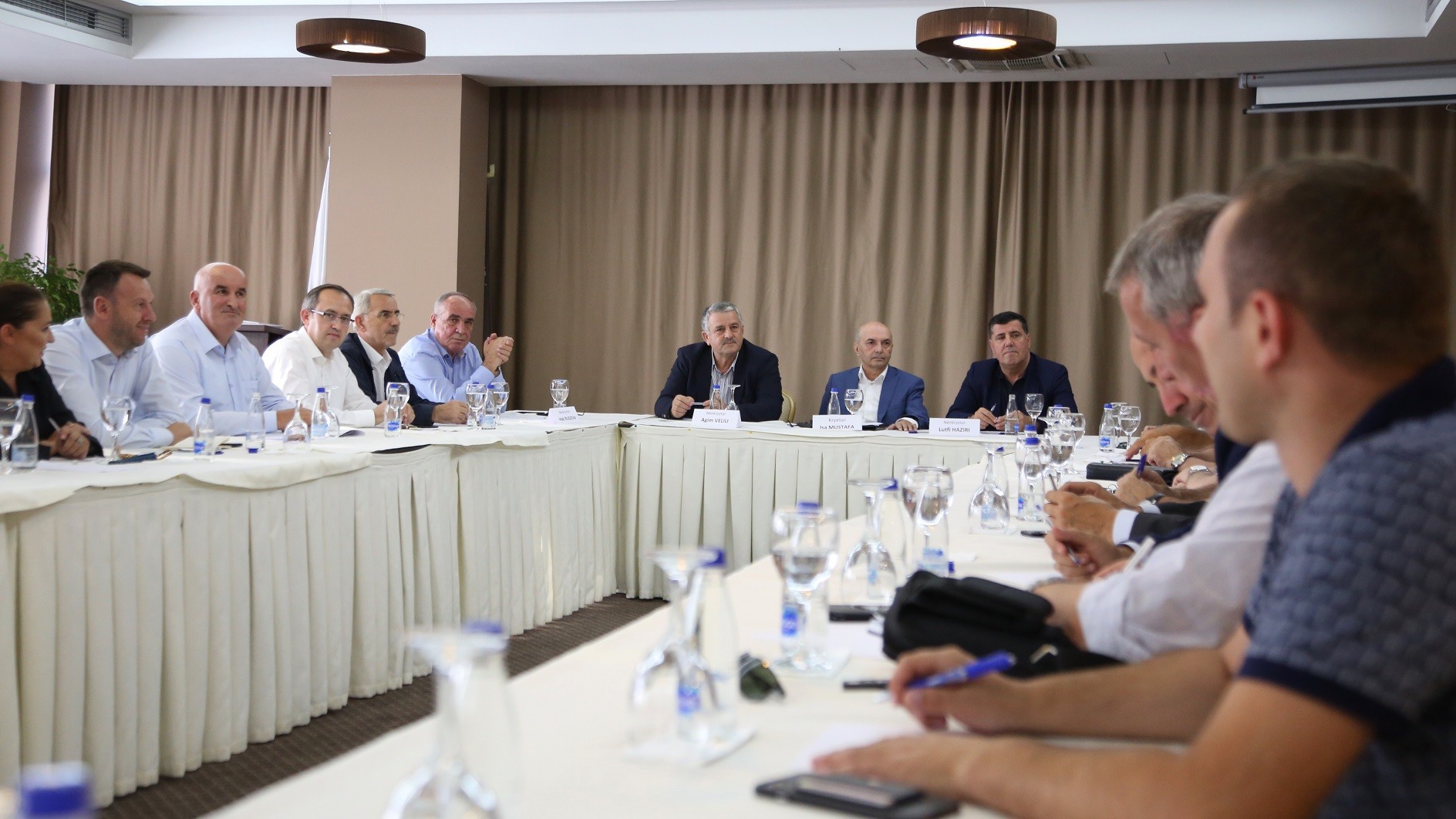 Presidenti Thaçi ka cënuar rendin kushtetues të vendit
