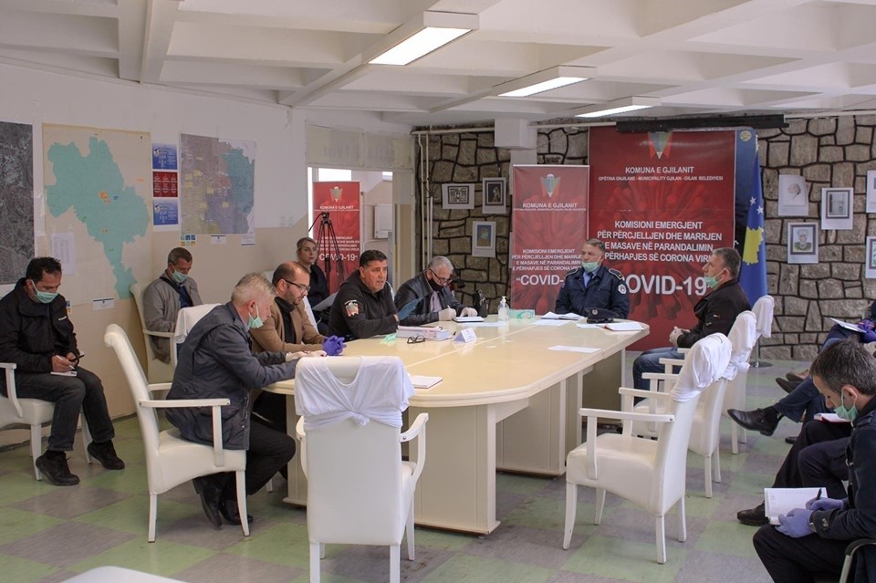 Gjilani liron nga pagesa e qirasë qytetarët që jetojnë në banesa komunale