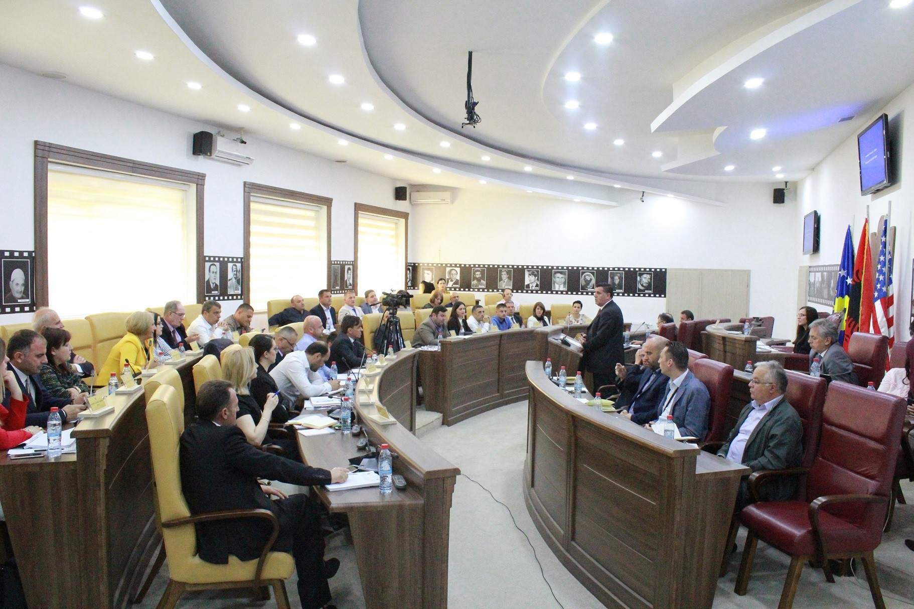 Dështon seanca e jashtëzakonshme e Kuvendit Komunal të Gjilanit