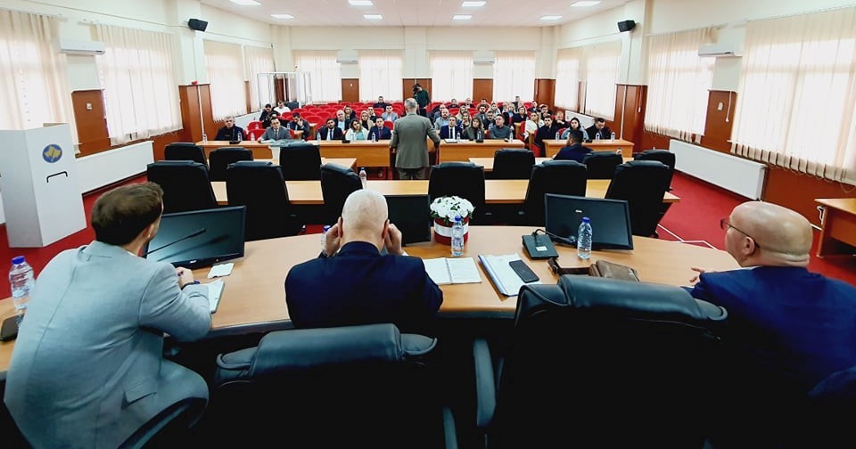 Në mungesë të kuorumit, nuk zgjedhet kryesuesi i Kuvendit Komunal të Rahovecit