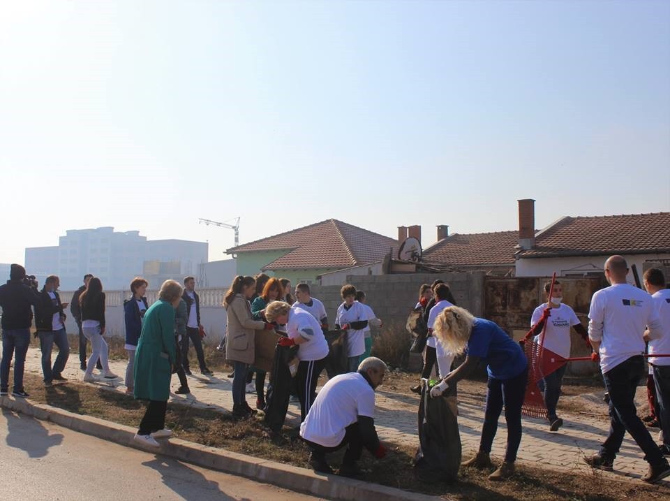 Aksion i pastrimit mbahet sot në Kamenicë