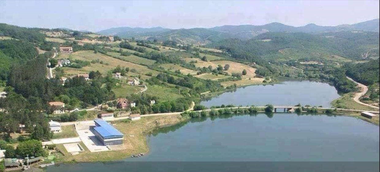 Mbahet aksion për pastrimin rreth liqenit “Batllava” në Orllan