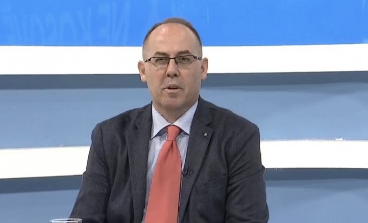 BE në Kosovë i jep Profesor Lul Rakës Çmimin Evropiani i Vitit 2020