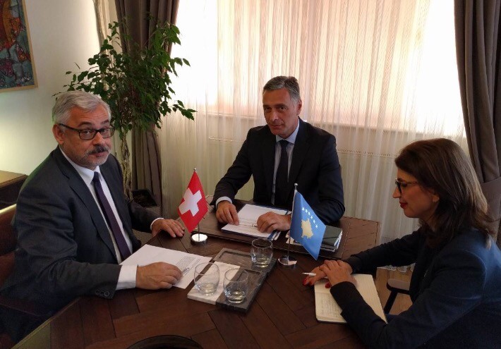 Zvicra vazhdon të përkrahë sundimin e ligjit në Kosovë