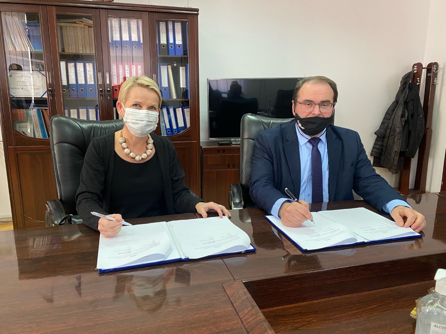 UNDP dhe ASK nënshkruajnë një Memorandum për të dhënat e Pulsit Publik