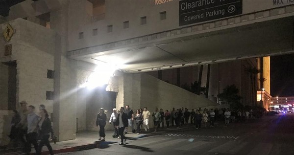 Masakra në Las Vegas shkakton 59 viktima