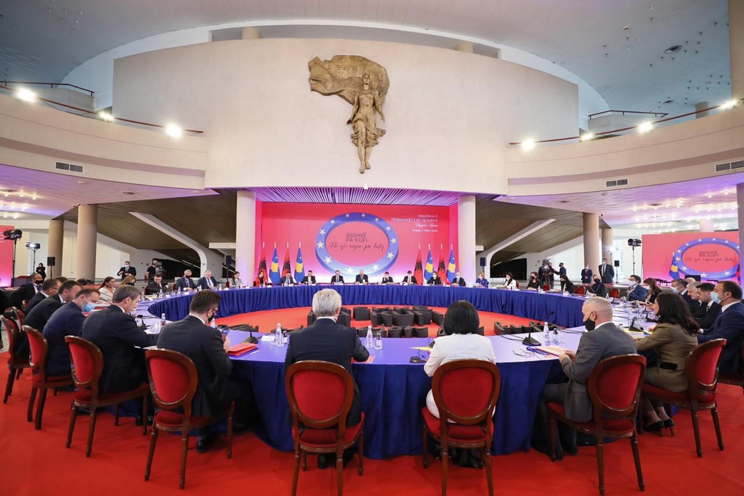 Kosova dhe Shqipëria nënshkruajnë katër marrëveshje në fushën e kulturës