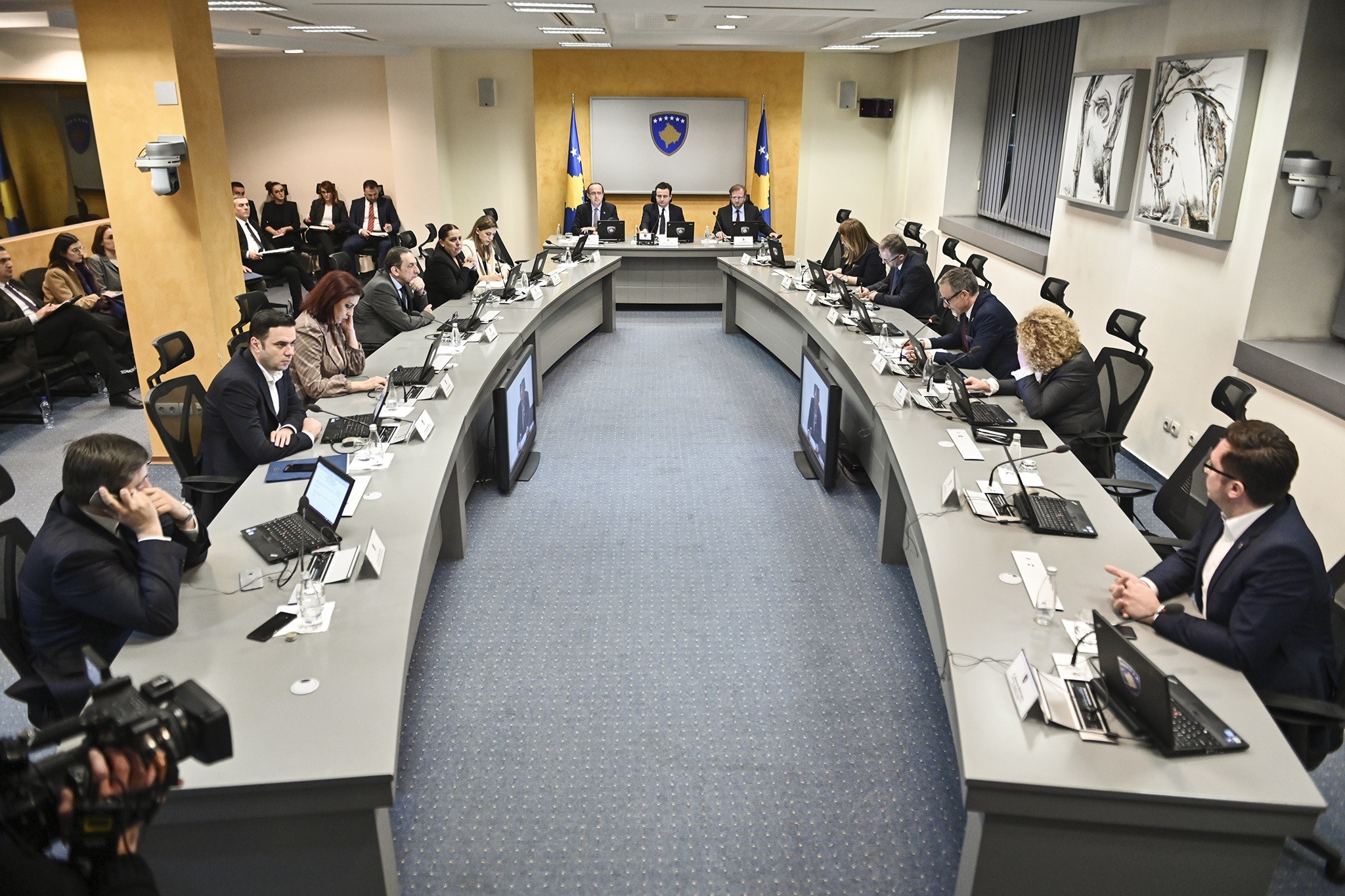 Kosova ndërpret mësimin në të gjitha nivelet