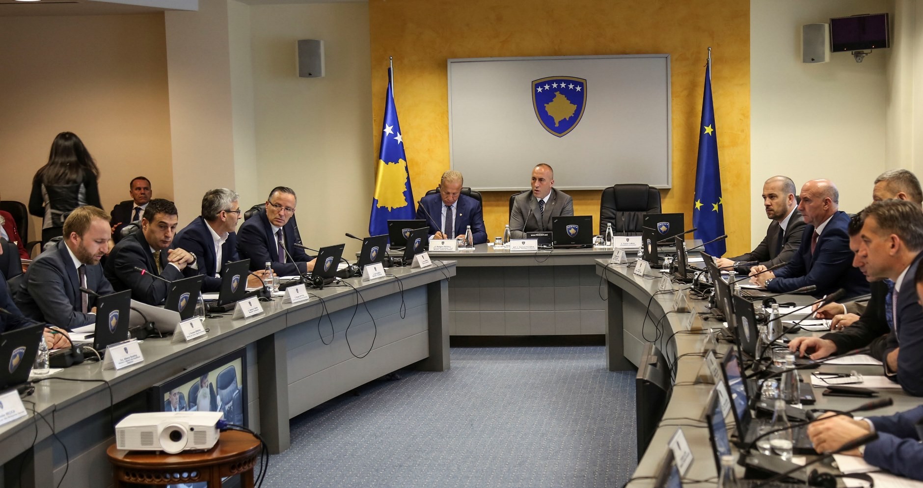 Ministri Hamza thekson nevojën e disiplinës financiare