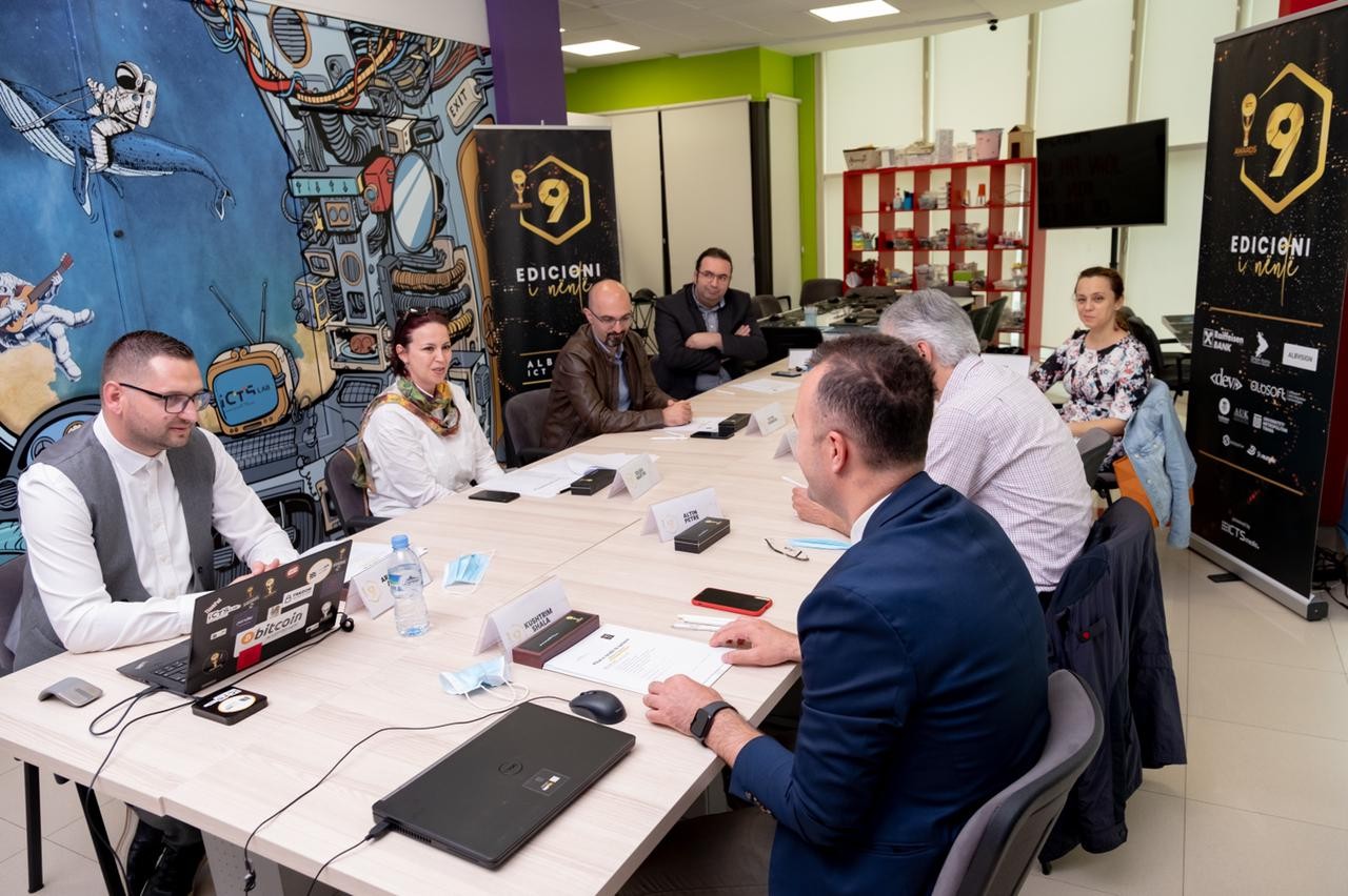 Mblidhet juria e edicionit 9-të të ICT Awards, Mbrëmja Gala më 11 Qershor