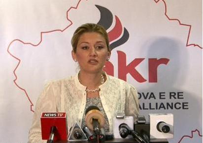 AKR: Pacolli president ose tërhiqemi