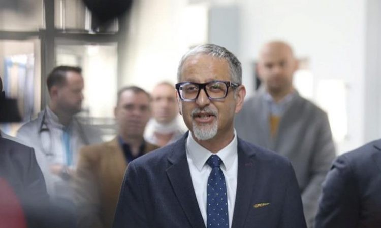 Shkon në 13 numri i të prekurve me koronavirus