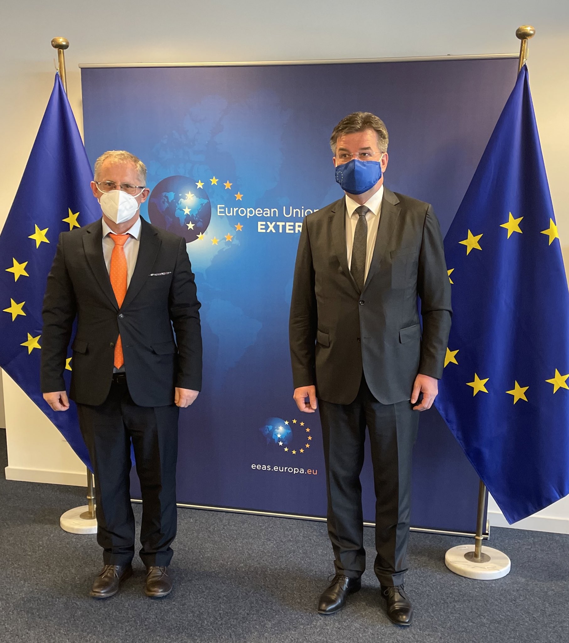 Kosova dhe Serbia arrijnë marrëveshje për targat