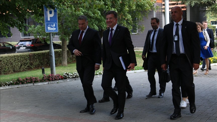 Pesë diplomatë amerikanë dhe evropianë qendrojnë sot në Kosovë