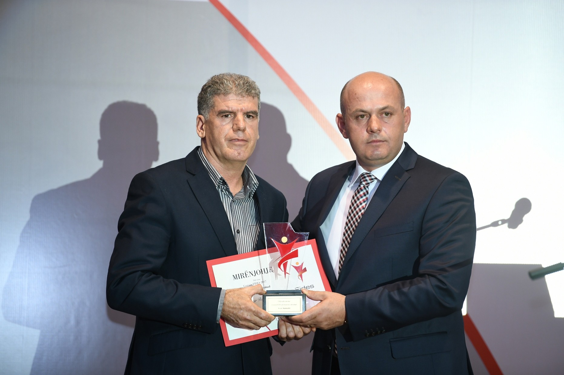 Ndahen Çmimet FIDES për filantropinë në Kosovë për vitin 2017