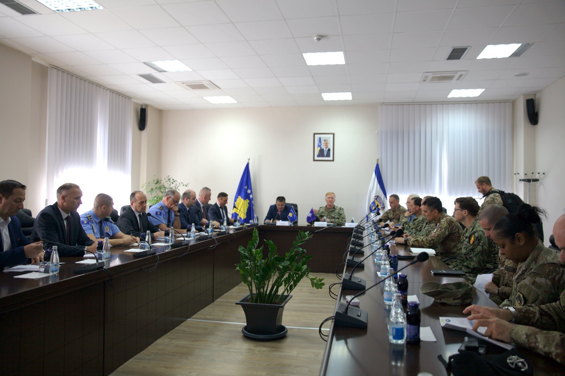 NATO dhe KFOR do të vazhdojnë përkrahjen për Policinë e Kosovës