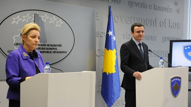 BE nënshkruan kontratën e ndihmës prej 5 milion euro për Kosovën