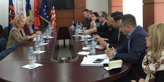 BE do të sigurojë përkrahje me ekspertë për Qeverinë e Kosovës