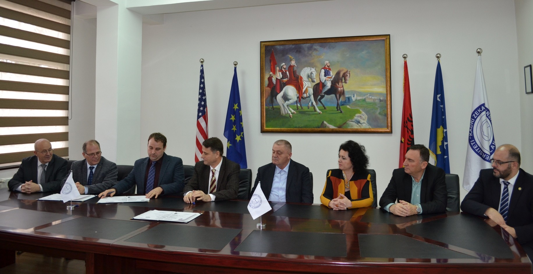 Nënshkruhen diplomat e para për studentët e UKZ-së