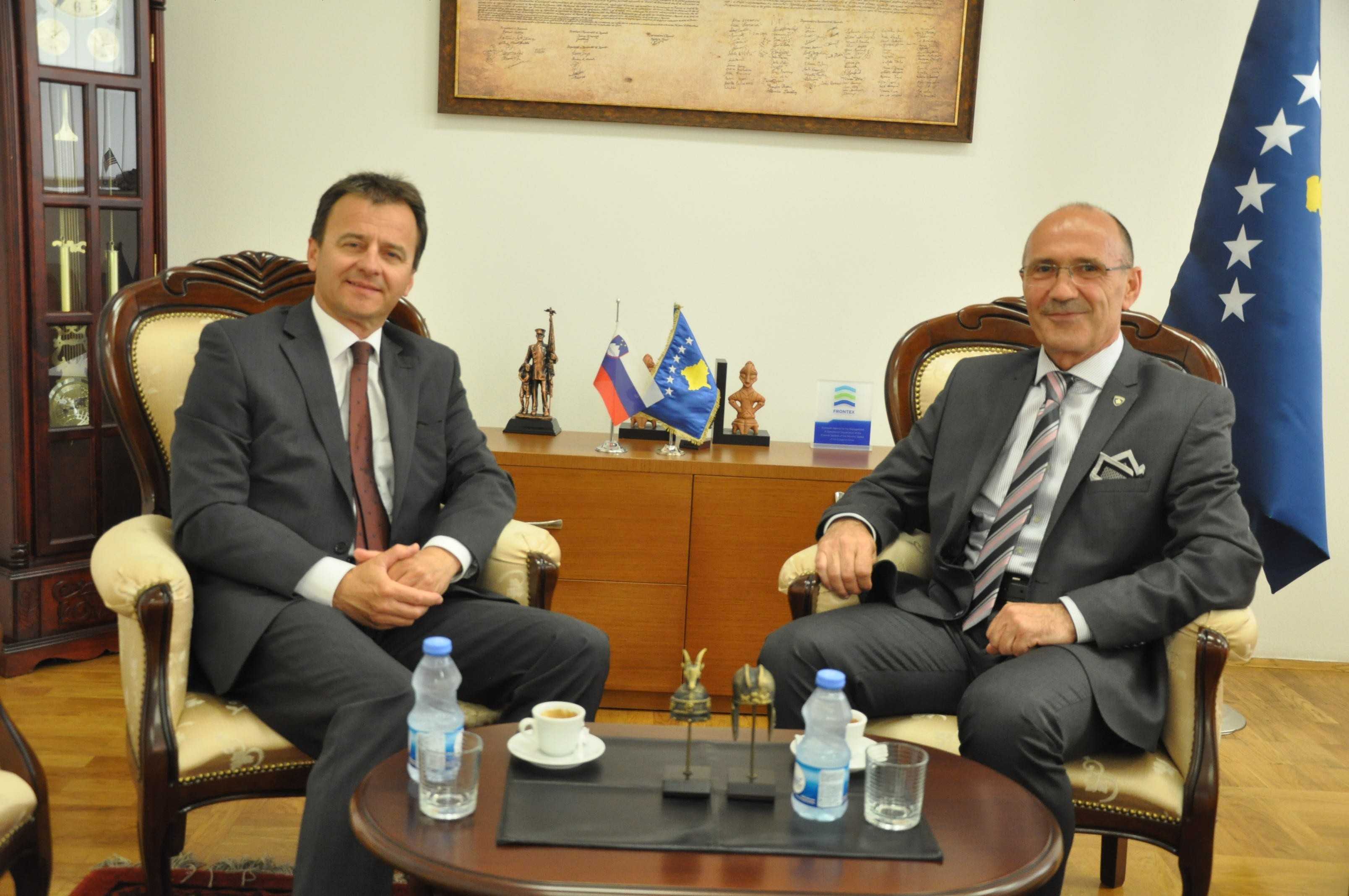 Ministri Gashi priti në takim ambasadorin e Sllovenisë në Kosovë