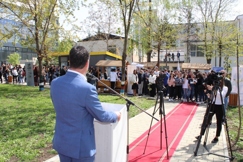 20 univesitete prezantojnë profilet akademike në Panairin e Studimeve