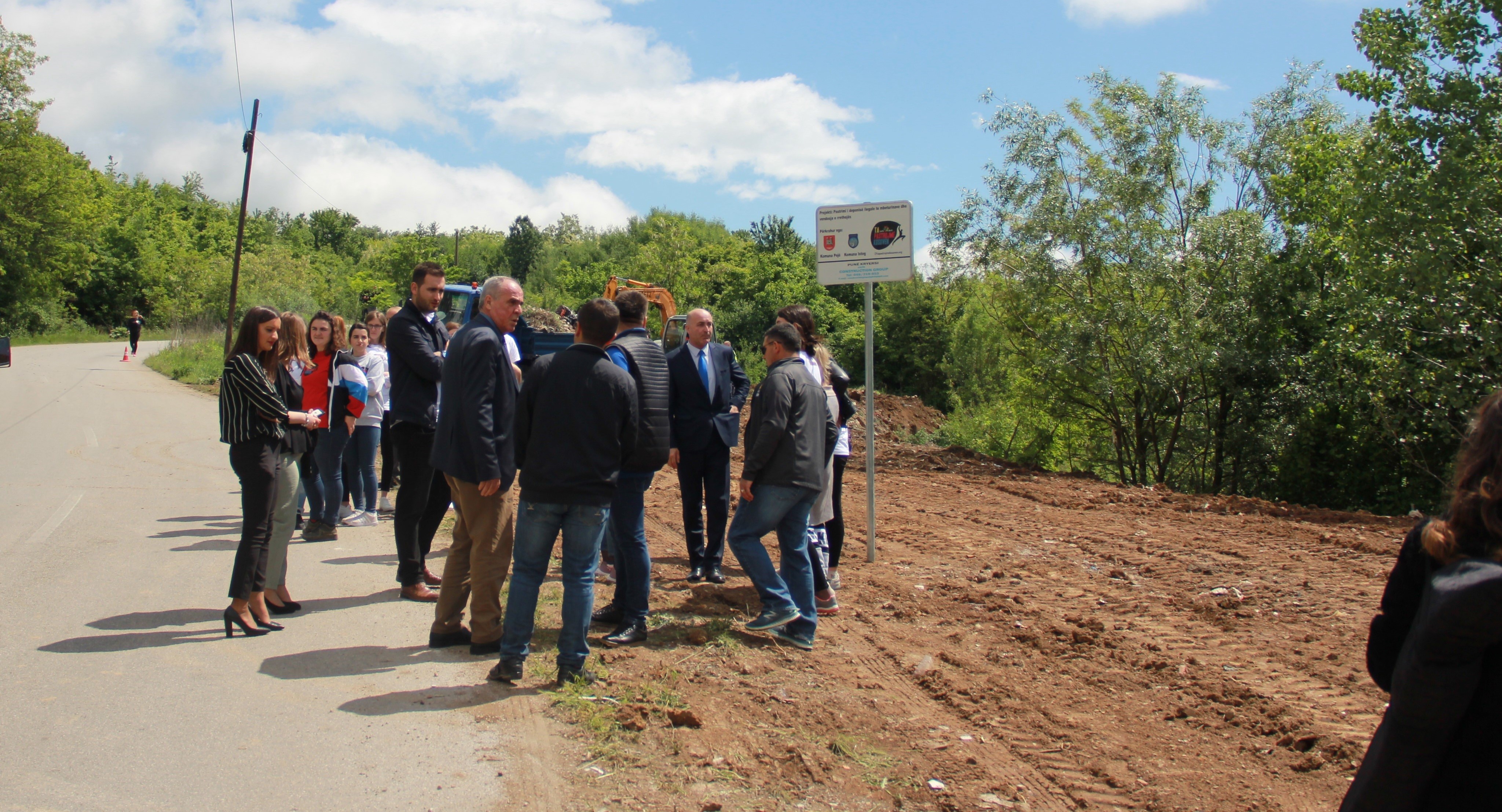 Bëhet pastrimi i deponisë së mbeturinave në Dydesh