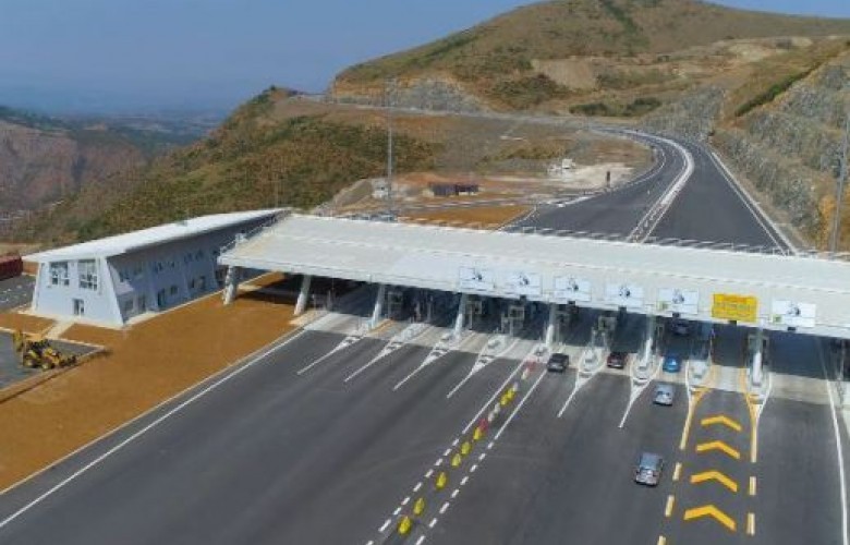 Hiqet taksa në Autostradën e Kombit