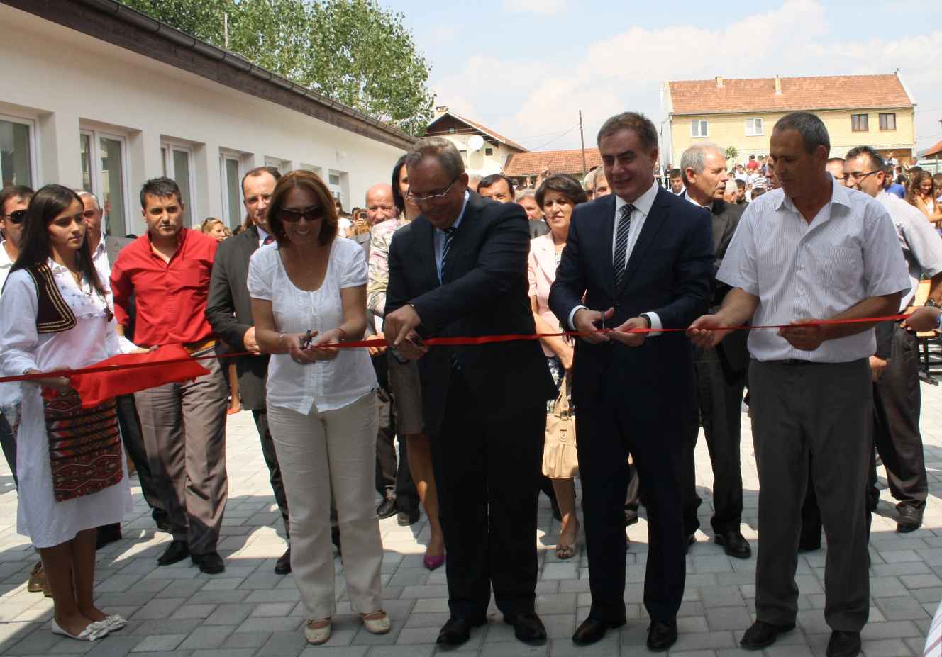 Përurohet shkolla në Banjë dhe objekti i rinovuar në Bellanicë 