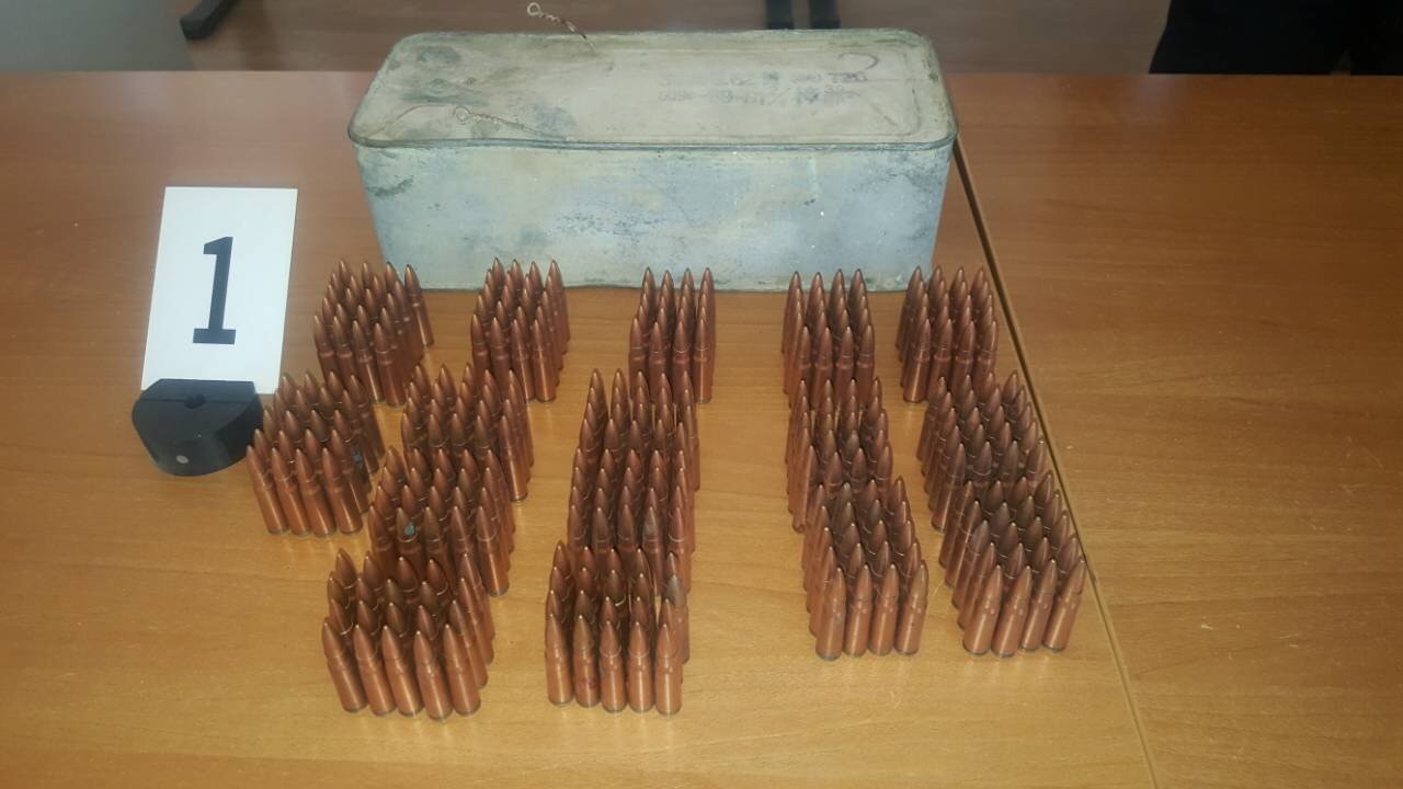 Dogana kap mbi 1000 plumba për AK-47