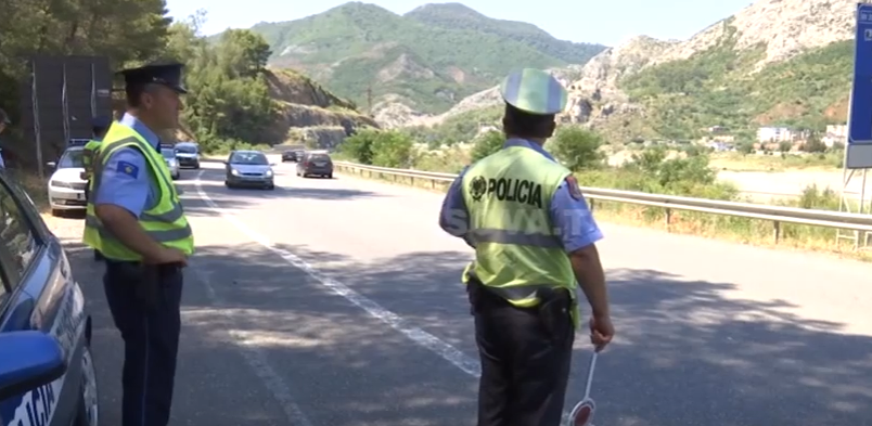 Policia e Kosovës dhe Policia e Shqipërisë nga sot nisin patrullimet e përbashkëta