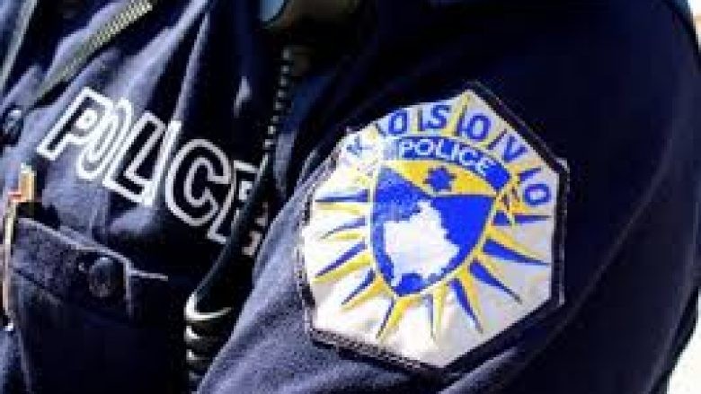 Arrestohen tre persona të dyshuar për veprën penale ‘grabitje’ 