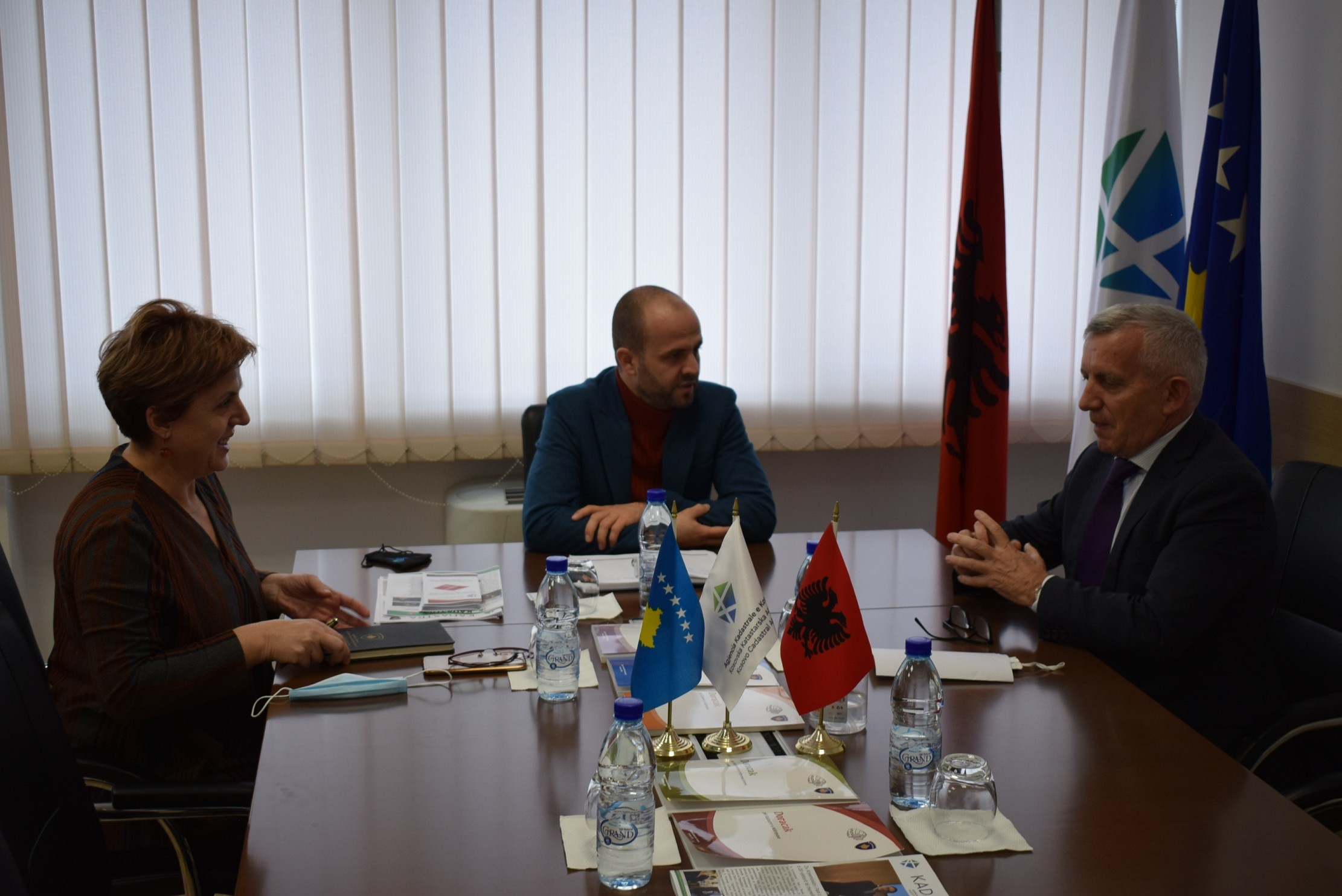 Ambasadori Minxhozi vizitoi Agjencia Kadastrale te Kosovës