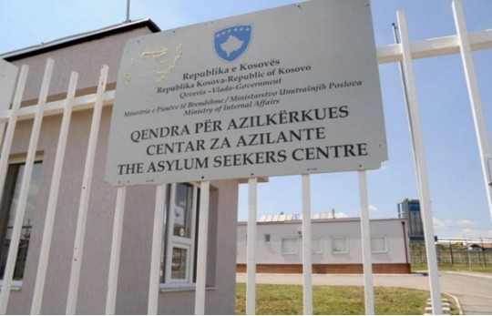 Agjencitë e OKB-së rishikojnë kushtet e azil-kërkuesve në Kosovë