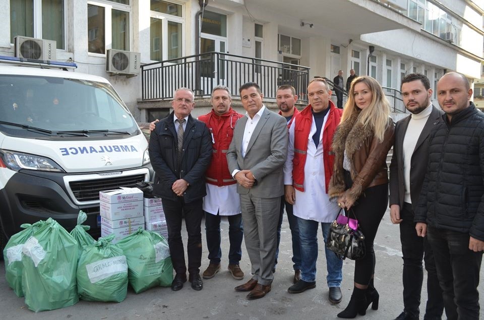 Mitrovica dërgon një ekip mjekësor për t'i ndihmuar banorët e Shqipërisë