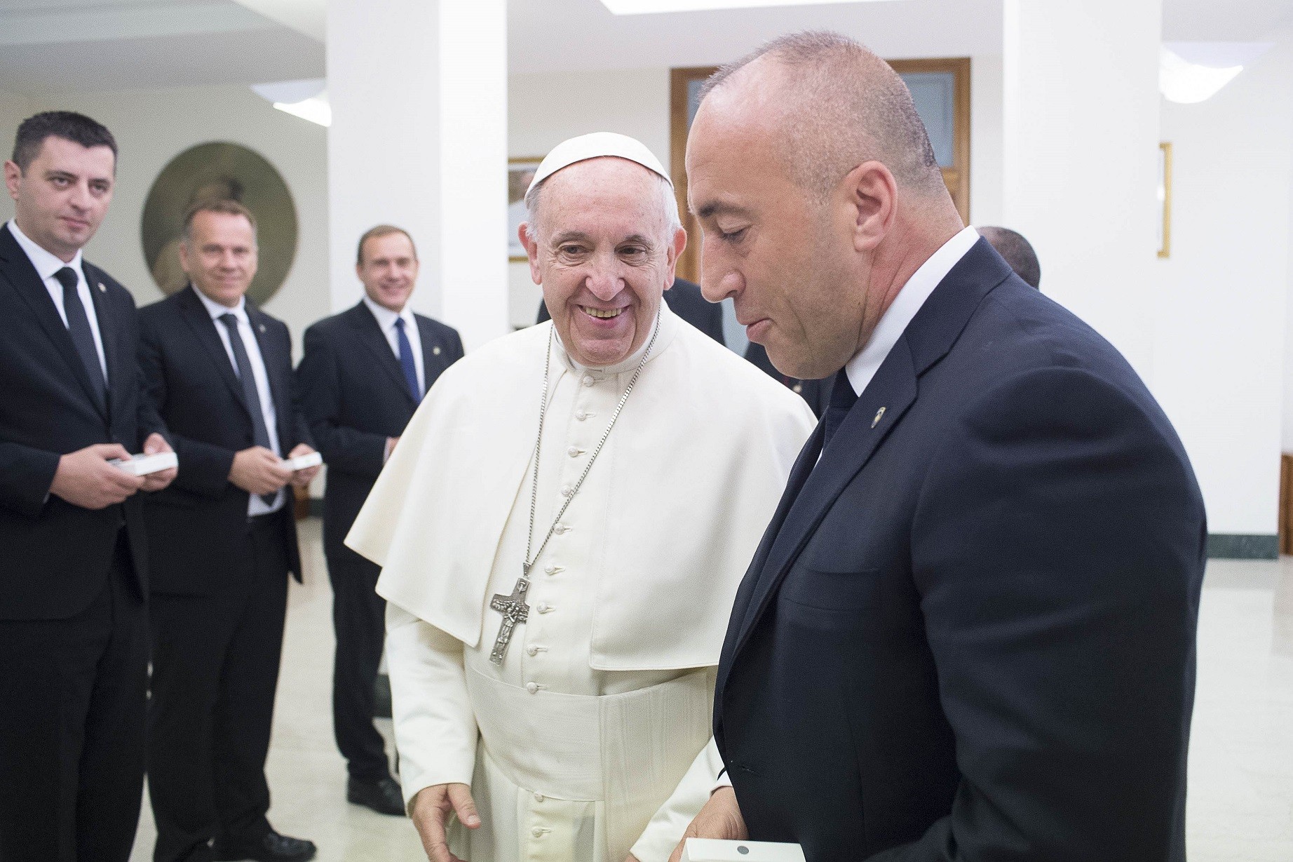 Kosova duhet të vendos marrëdhënie të përhershme me Vatikanin