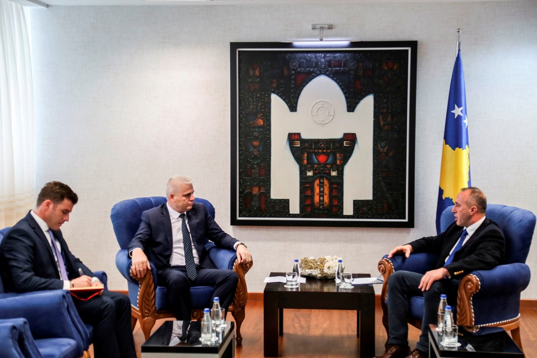 Haradinaj u takua me drejtorin e Agjencisë Kundër Korrupsion, Havolli
