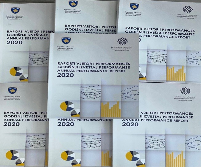 Auditori dorëzon në Kuvend raportin vjetor të performancës për vitin 2020