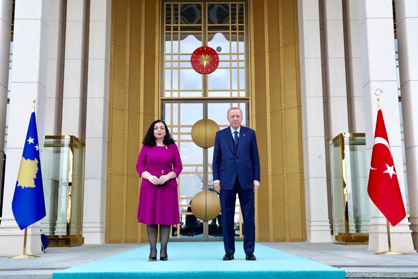 Presidentja Osmani merr pjesë në ceremoninë e inaugurimit të Presidentit Erdoğan