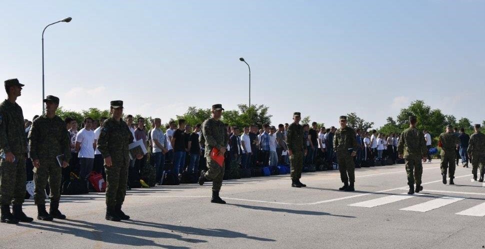 Rekrutët e rinj të FSK-së fillojnë trajnimin bazik në Ferizaj