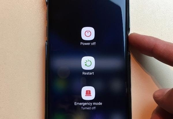 Rindezja e shpeshtë e telefonit mund të pengojë hakerët