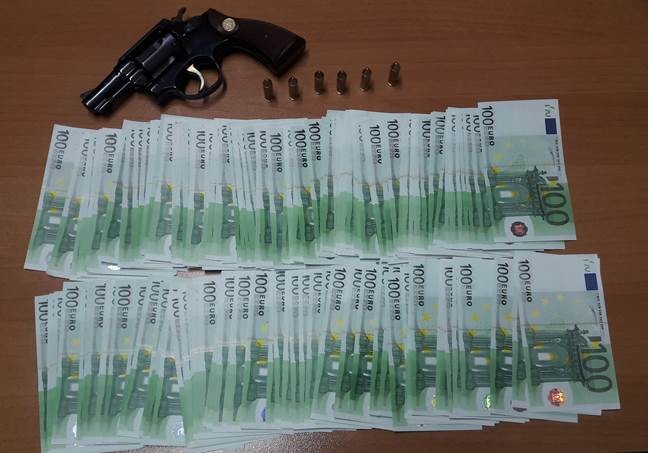 Arrestohen tre të dyshuar për falsifikim të parasë